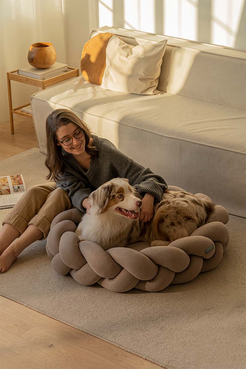 Dog bed Pony kolosony beige