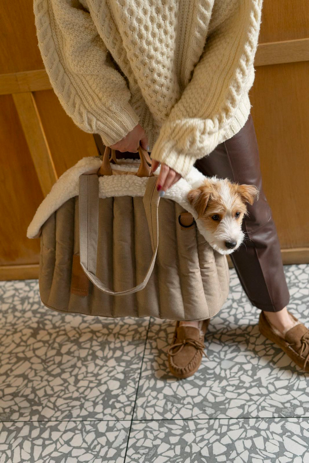 Carrying Pony Bag beige