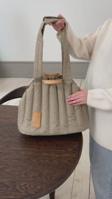 Carrying Pony Bag beige